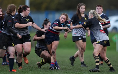 301125 - Senghenydd Sirens v West Swansea Hawks, Womens’ National League - Scarlett Jenkins of Senghenydd Sirens charges forward