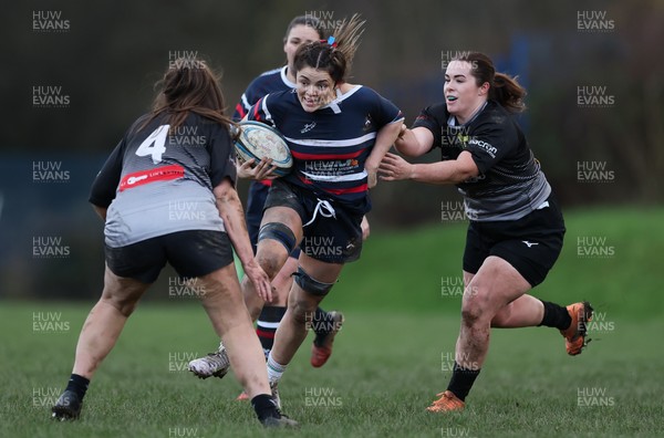 301125 - Senghenydd Sirens v West Swansea Hawks, Womens’ National League - Imogen Shide of Senghenydd Sirens 
