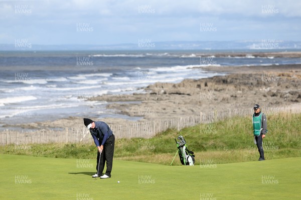 300717 - The Senior Open - Royal Porthcawl, Wales - Peter Lonard