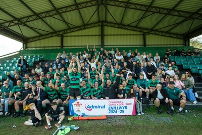260425 - Seven Sisters v Crynant - Admiral National League 4 West Central - Seven Sisters celebrate winning the league