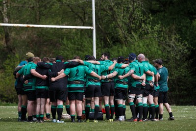 260425 - Seven Sisters v Crynant - Admiral National League 4 West Central - Seven Sisters huddle before the match