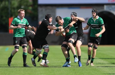 100525 - Seven Sisters v Gwernyfed, Mens Division 4 Cup Final - Will Eckley of Gwernyfed looks to break away