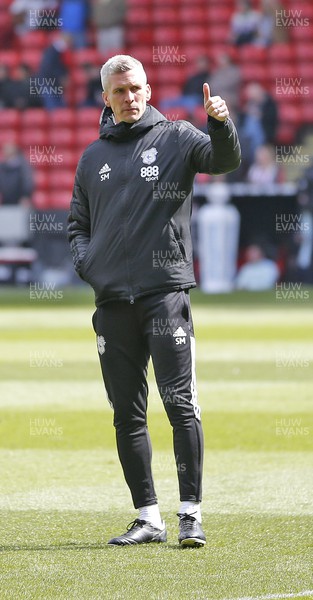 230422 - Sheffield United v Cardiff City - Sky Bet Championship - Manager Steve Morison of Cardiff thumbs up to the crowd at the warm up