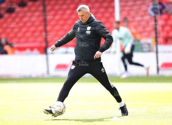 230422 - Sheffield United v Cardiff City - Sky Bet Championship - Manager Steve Morison of Cardiff at warm up