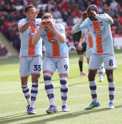 030426 - Sheffield United v Swansea City - Sky Bet Championship - Zan Vipotnik of Swansea celebrates scoring penalty goal to equal scores 1-1 with Malick Yalcouye of Swansea and Ronald of Swansea