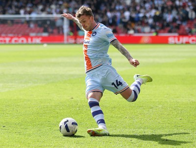 030426 - Sheffield United v Swansea City - Sky Bet Championship - Josh Tymon of Swansea has a shot on goal