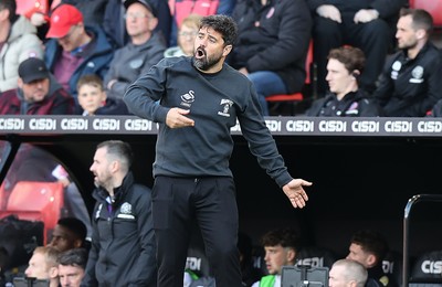 030426 - Sheffield United v Swansea City - Sky Bet Championship - Swansea manager Vitor Matos