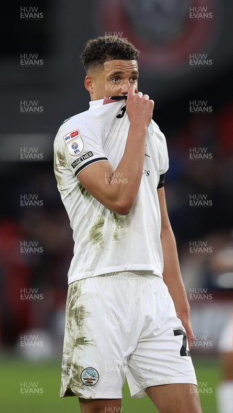 110223 - Sheffield United v Swansea City - Sky Bet Championship - An unhappy Nathan Wood of Swansea at the end of the match