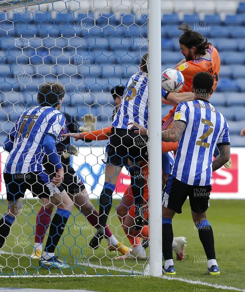 050421 - Sheffield Wednesday v Cardiff City - Sky Bet Championship - Marlon Pack of Cardiff tries a header in the goalmouth but no result 