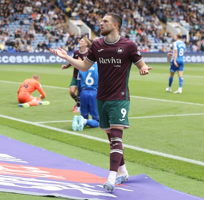 300825 - Sheffield Wednesday v Swansea City - Sky Bet Championship - Zan Vipotnik of Swansea celebrates opening the score with the 1st goal of the match in the 2nd half