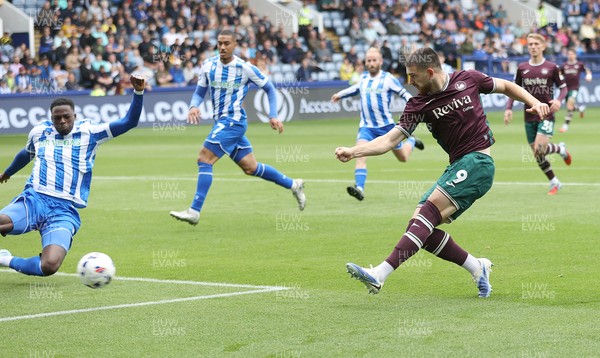300825 - Sheffield Wednesday v Swansea City - Sky Bet Championship - Zan Vipotnik of Swansea opens the score with the 1st goal of the match in the 2nd half