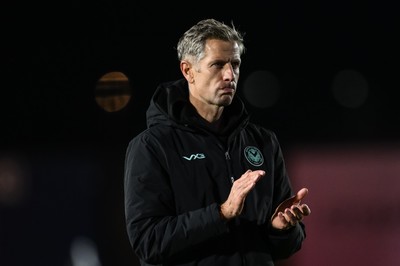 151125 - Shrewsbury Town v Newport County - Sky Bet League 2 - David Hughes Manager of Newport County applauds the fans after the game