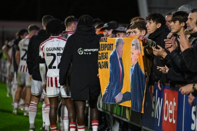 151125 - Shrewsbury Town v Newport County - Sky Bet League 2 - Newport County players speak to the fans after the game