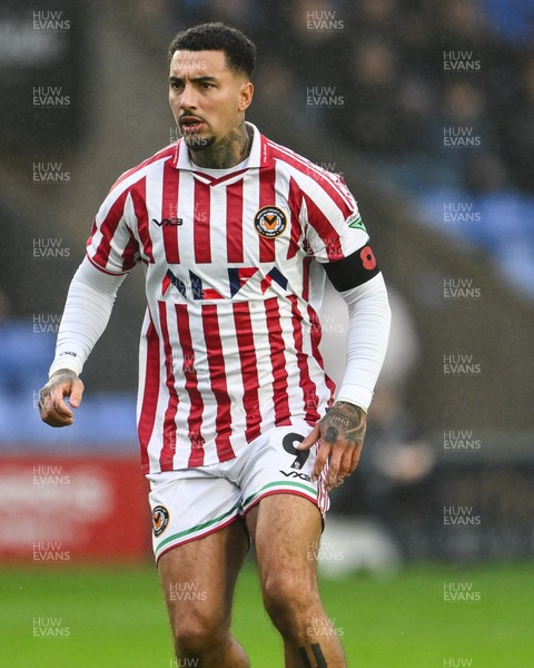 151125 - Shrewsbury Town v Newport County - Sky Bet League 2 - Courtney Baker-Richardson of Newport County