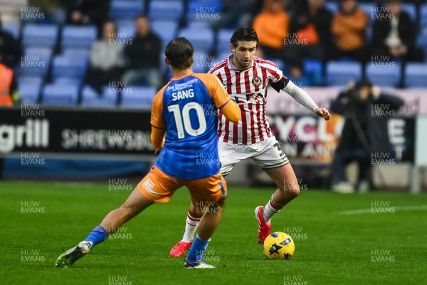 151125 - Shrewsbury Town v Newport County - Sky Bet League 2 - Anthony Driscoll-Glennon of Newport County in action