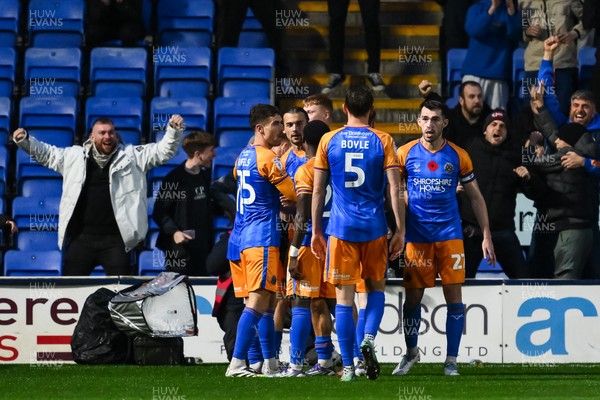 151125 - Shrewsbury Town v Newport County - Sky Bet League 2 - Anthony Scully of Shrewsbury Town celebrates his goal to make it 1-0