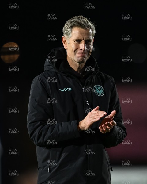 151125 - Shrewsbury Town v Newport County - Sky Bet League 2 - David Hughes Manager of Newport County applauds the fans after the game