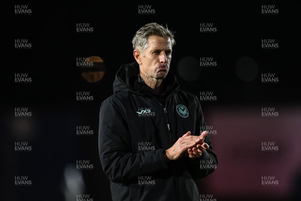 151125 - Shrewsbury Town v Newport County - Sky Bet League 2 - David Hughes Manager of Newport County applauds the fans after the game