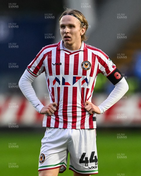 151125 - Shrewsbury Town v Newport County - Sky Bet League 2 - Sammy Braybrooke of Newport County during the game