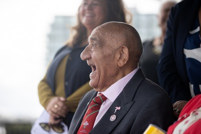 050925 - The Rugby Code Breaker statue in Cardiff Bay has had a new name plaque after William ‘Billy’ Boston has received his knighthood - 
