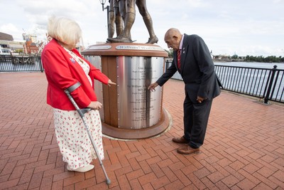 050925 - The Rugby Code Breaker statue in Cardiff Bay has had a new name plaque after William �Billy� Boston has received his knighthood - Billy with wife Joan