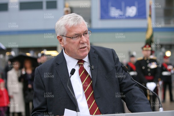 15.11.09 Sir Tasker Watkins Statue... President of the Welsh Rugby Union Dennis Gethin at the ceremony to unveil the statue of   Sir Tasker Watkins  at the entrance to the Millennium Stadium in Cardiff. 