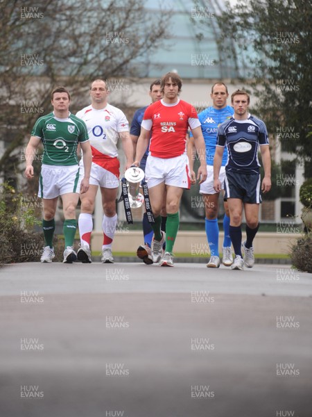 28.01.09 - RBS Six Nations Launch - (L-R)Brian O'Driscoll(Ireland), Steve Borthwick(England), Lionel Nallet(France), Ryan Jones (Wales), Sergio Parisse(Italy) and Mike Blair(Scotland). 