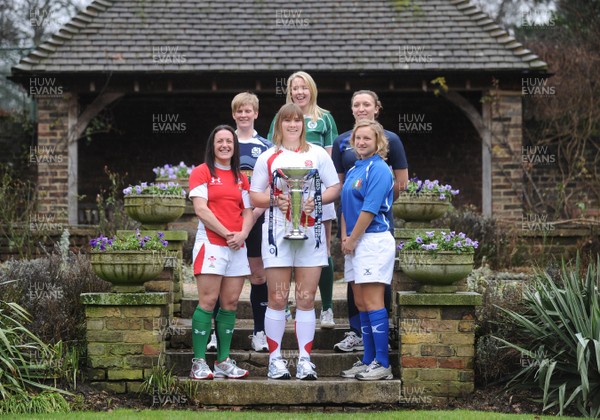 28.01.09 - RBS Six Nations Launch - Mel Berry (Wales), Lynn Reid (Scotland), Catherine Spencer (England), Joy Neville (Ireland), Sandra Rabier (France) and Paola Zangirolami (Italy). 