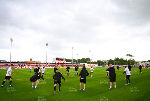 040722 - Sligo Rovers v Bala Town, UEFA Europa Conference League 2022/23 First Qualifying Round Second Leg - Bala Town players warm up ahead of the match