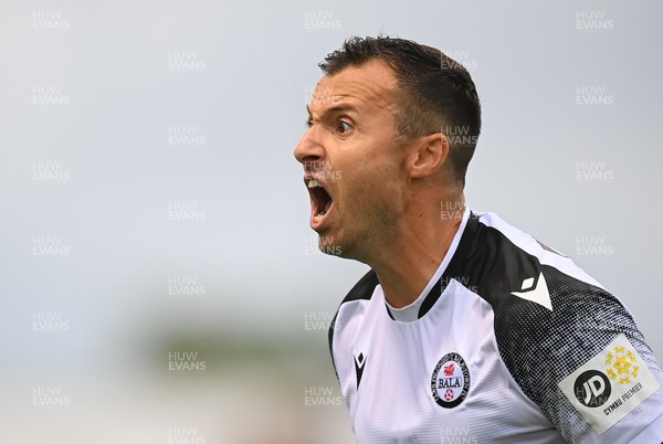 040722 - Sligo Rovers v Bala Town, UEFA Europa Conference League 2022/23 First Qualifying Round Second Leg - Anthony Kay of Bala Town reacts