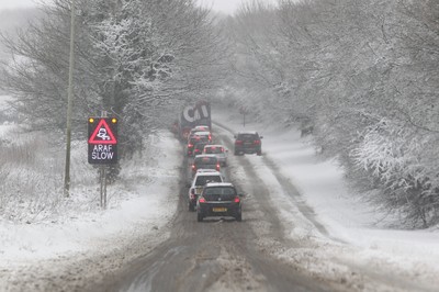 180113 - Snow in South Wales - Traffic struggles on the A48 after the M4 was closed at Bridgend