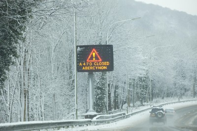 180113 - Snow hits south Wales -Signs on the A470 north of Cardiff indicate the hazardous conditions