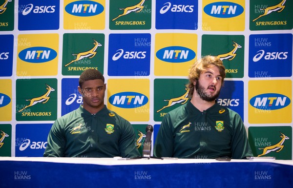 301117 - South Africa Rugby Team Announcement, Hilton Hotel, Cardiff - Warrick Galant, left, and Lood de Jager of The Springboks talks to the media ahead of the match between Wales and South Africa