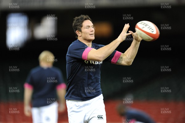 081113 - South Africa Rugby Training -Francois Louw during training