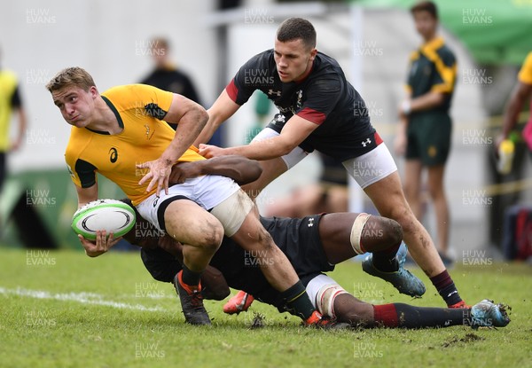 PAARL, SOUTH AFRICA - AUGUST 13: Austin-John Johnson of SA Schools A tackled by Christ Biaya Tshiunza of Wales during the U18 International Series match between SA Schools A and Wales at Paarl Gymnasium on August 13, 2019 in Paarl, South Africa (Photo by Ashley Vlotman/Gallo Images)