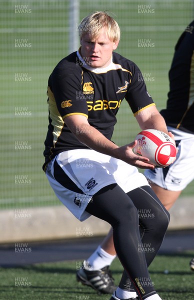 08.11.10 .. South Africa Rugby training session, Treforest -  South Africa's Dewald Potgieter during training session    