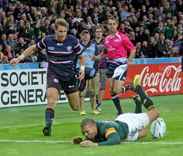 071015  - South Africa vs USA -  IRB Rugby World Cup 2015 Pool B -Bryan Habana fumbles the ball a yard short of the line when a try would have broken the individual RWC record