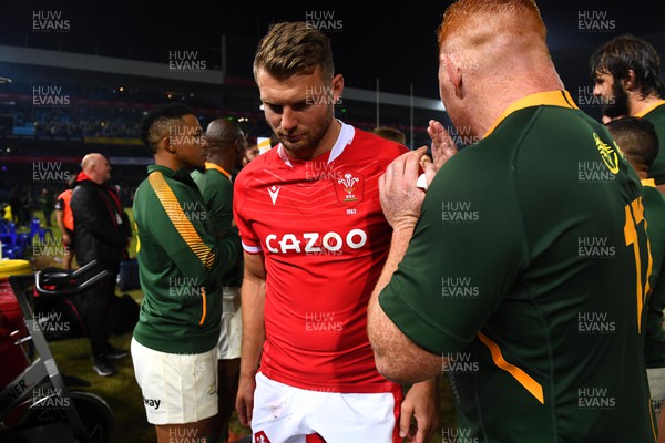 020722 - South Africa v Wales - Castle Lager Incoming Series 2022 First Test - Dan Biggar of Wales at the end of the game