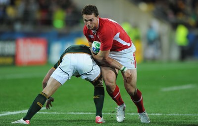 11.09.11 - South Africa v Wales - Rugby World Cup 2011 - George North of Wales drives through. 