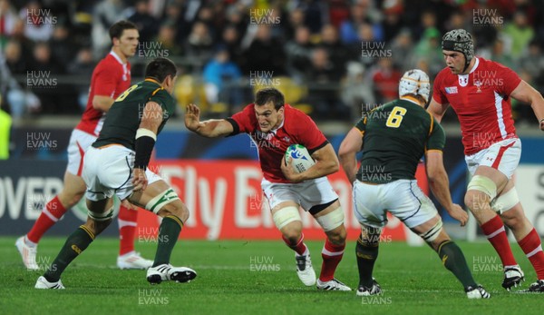 11.09.11 - South Africa v Wales - Rugby World Cup 2011 - Sam Warburton of Wales takes on Pierre Spies of South Africa. 
