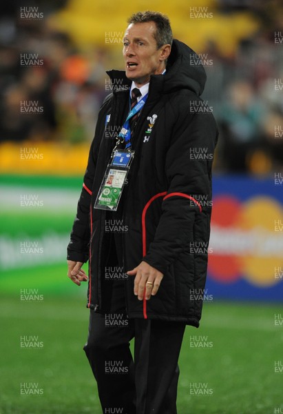 11.09.11 - South Africa v Wales - Rugby World Cup 2011 - Wales attack coach Rob Howley. 