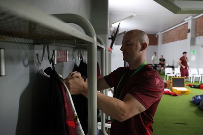 180726 - South Africa v Wales - Nations Championship - Wales changing room before the game
