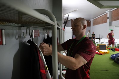 180726 - South Africa v Wales - Nations Championship - Wales changing room before the game