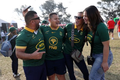 180726 - South Africa v Wales - Nations Championship - Fans outside the stadium before the game