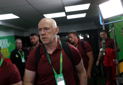180726 - South Africa v Wales - Nations Championship - Wales Head Coach Steve Tandy arrives at the stadium
