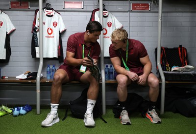 180726 - South Africa v Wales - Nations Championship - Louis Rees-Zammit and Blair Murray of Wales in the dressing room