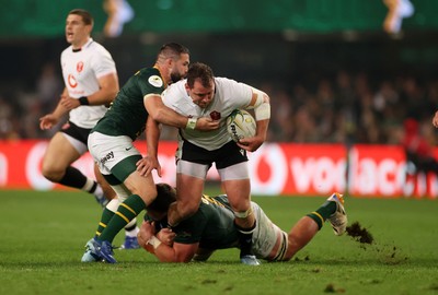 180726 - South Africa v Wales - Nations Championship - Ryan Elias of Wales is tackled by Cobus Reinach of South Africa 