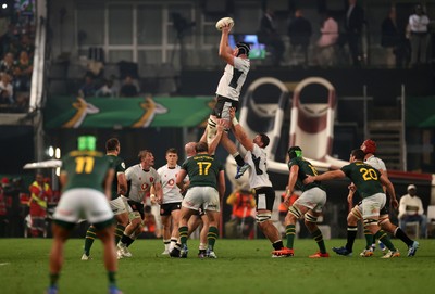 180726 - South Africa v Wales - Nations Championship - Adam Beard of Wales wins the line out