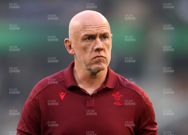 180726 - South Africa v Wales - Nations Championship - Wales Head Coach Steve Tandy during the warm up,
