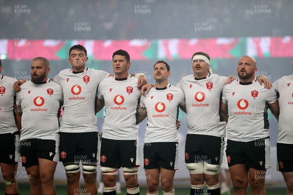 180726 - South Africa v Wales - Nations Championship - Wales sing the anthem